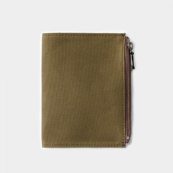 Traveler's NotebookКишеня на блискавці (текстиль) для TRAVELER'S Notebook, Passport size, оливковий придбати в Dreamarium
