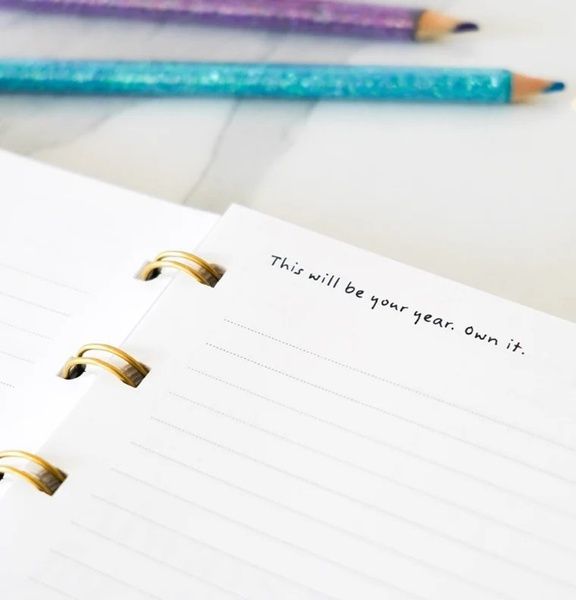 Блокноти зі змінними аркушамиБлокнот-планер Filofax Ultimate Life Companion, My Plans Plum, 2027 рік придбати в Dreamarium