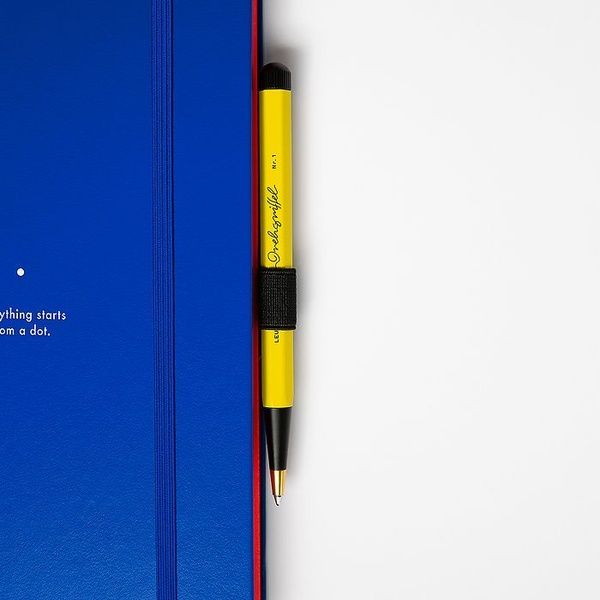Кулькові ручкиРучка Drehgriffel Bauhaus Edition, Leuchtturm1917 чорний/синій придбати в Dreamarium