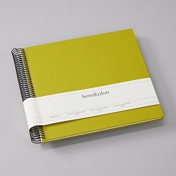 Фотоальбоми на спіраліФотоальбом на спіралі Semikolon, Economy Medium, кремові сторінки, matcha придбати в Dreamarium