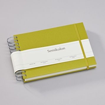 Фотоальбоми на спіраліФотоальбом на спіралі Semikolon, Mucho Mini, кремові сторінки, matcha придбати в Dreamarium